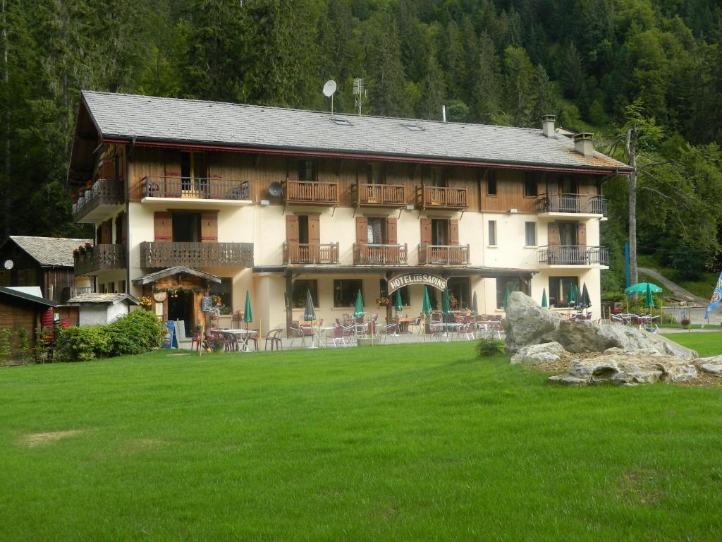 Logis Hotel Les Sapins Montriond Zewnętrze zdjęcie