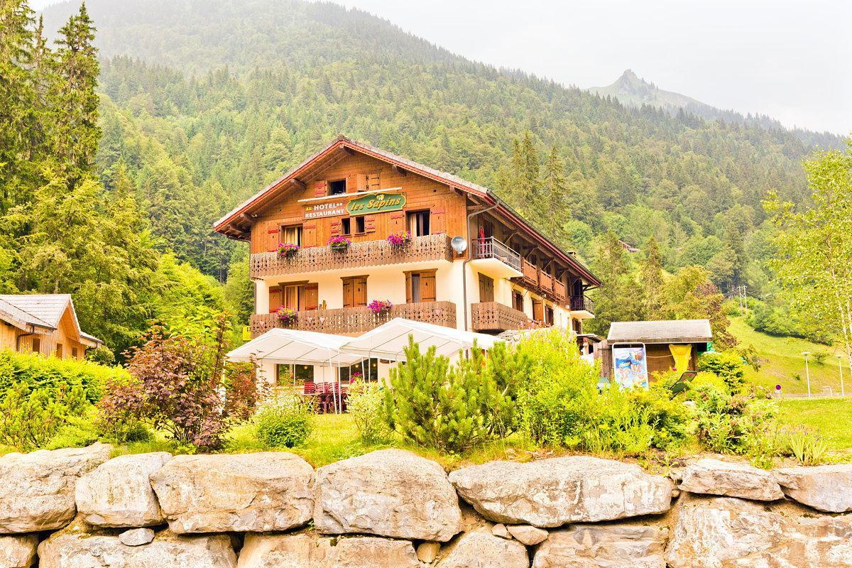 Logis Hotel Les Sapins Montriond Zewnętrze zdjęcie