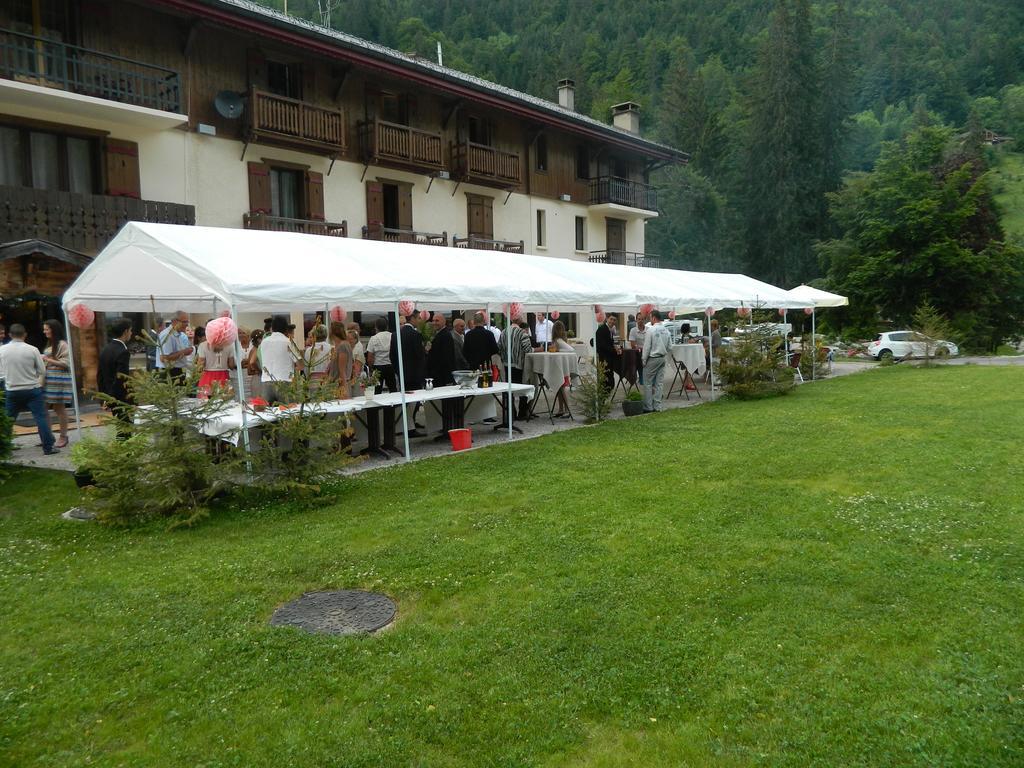 Logis Hotel Les Sapins Montriond Zewnętrze zdjęcie